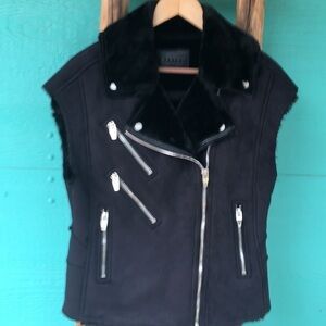 BLANK NYC FAUX SUEDE SHEEPSKIN FUR LINED BLACK MOTO JACKET VEST SIZE SMALL